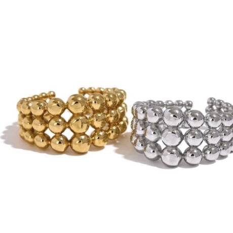 Bubble stack ring